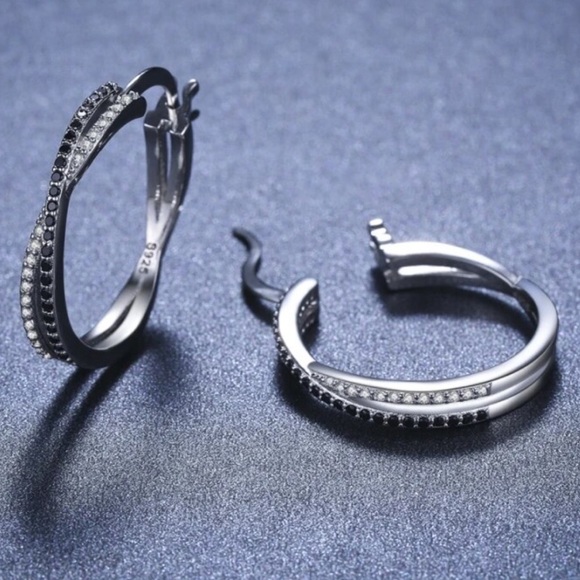 🌟 Sterling Silver Twisted Classic Big Hoop Earrings Black Diamond* - Picture 2 of 5